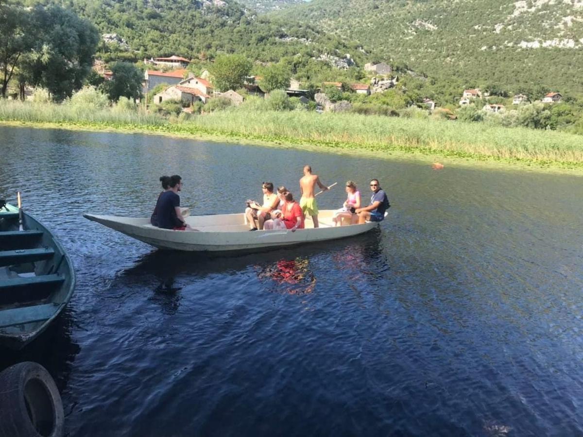 Apartmani Karucki Krs Подгориця Екстер'єр фото